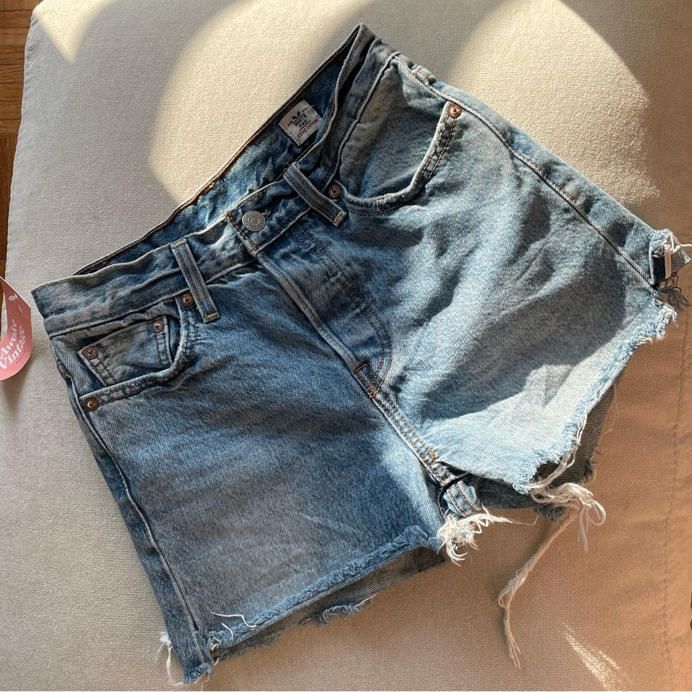 Vintage Levis Jeans Cutoff Shorts size 25